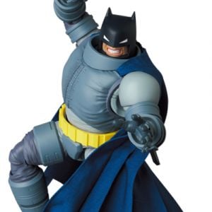 MAFEX Armored Batman (The Dark Knight Returns)