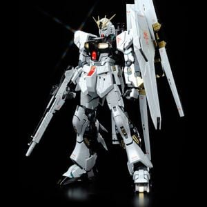 MG RX-93 Nu Gundam Ver.Ka Titanium Finish