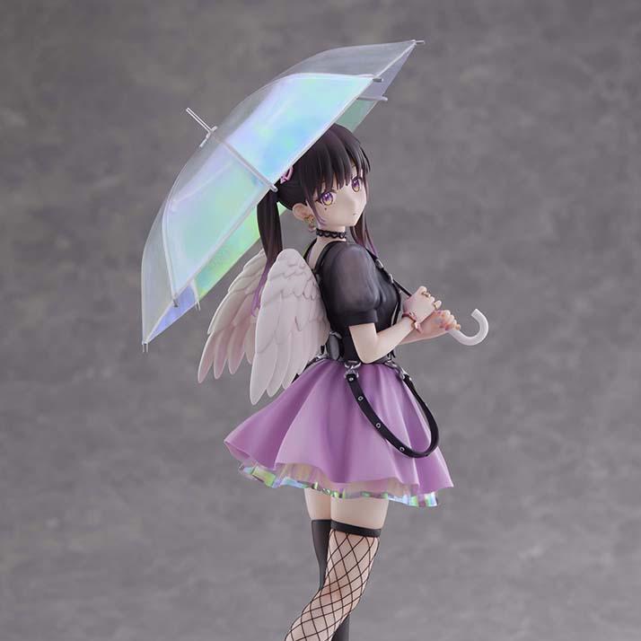 1/7 Open Your Umbrella and Close Your Wings Mihane
