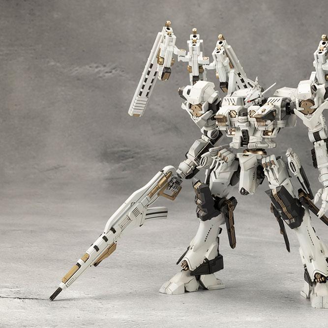 1/72 Rosenthal CR-Hogire Noblesse Oblige Full Package Ver. (Armored Core 4) (Armored Core: For Answer)